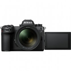 Nikon Z6III + Z 24-70mm f/4.0 S