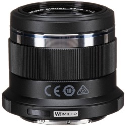OM SYSTEM M.Zuiko Digital 45mm f/1.8 Zwart - Beste prijs en snelle levering op Foto-Groep website