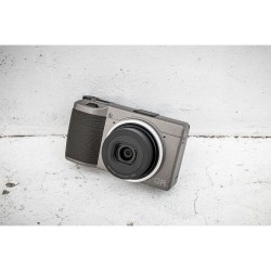 "Ricoh GR III Diary Edition | Exclusieve camera voor fotografie liefhebbers"