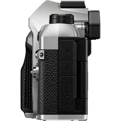 OM SYSTEM OM-5M2 1245 Prokit Zilver - Foto-Groep