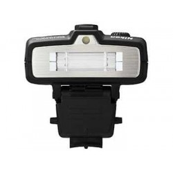 Nikon Remote Speedlight SB-R200 for close-up