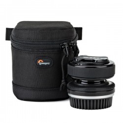 Lens Case 7 x 8 cm Black