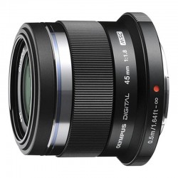 OM SYSTEM M.Zuiko Digital 45mm f/1.8 Zwart - Beste prijs en snelle levering op Foto-Groep website