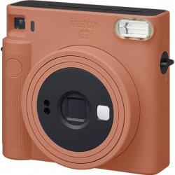 Fuji Instax sq1 terracotta orange
