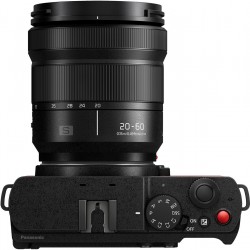 "Panasonic Lumix S9 Crimson Red S 20-60mm f/3.5-5.6 | Foto-Groep"