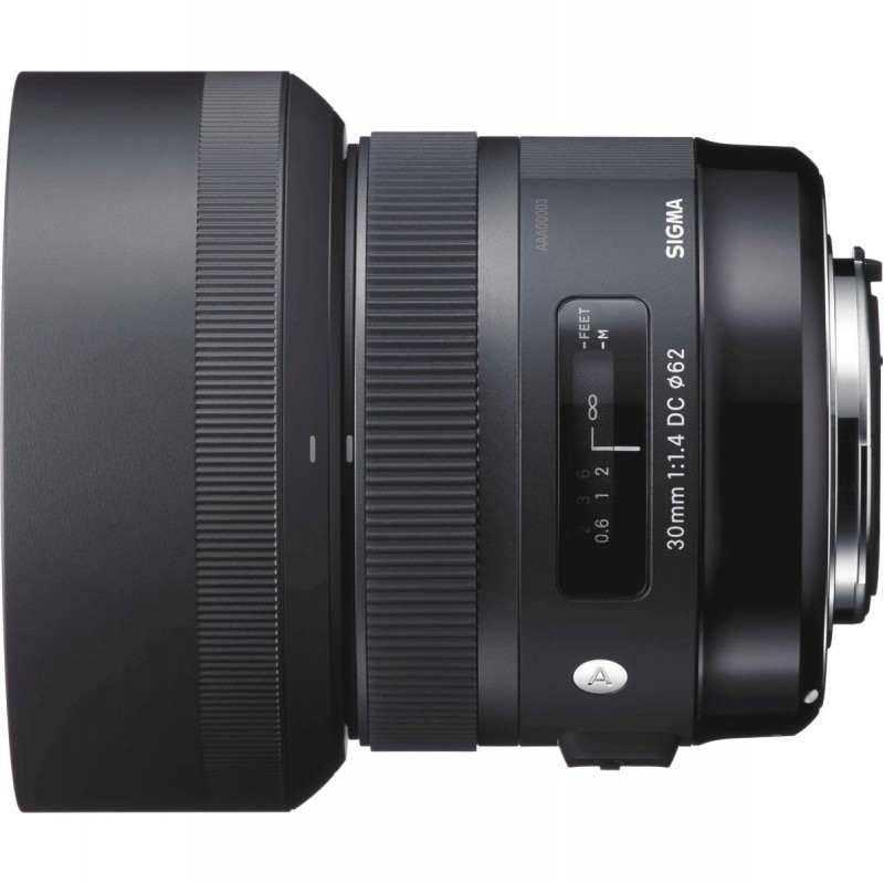 "Sigma 30mm f/1.4 DC HSM (A) Sigma-SA | Foto-Groep" "Sigma 30mm f/1.4 DC HSM (A) Sigma-SA | Foto-Groep"
