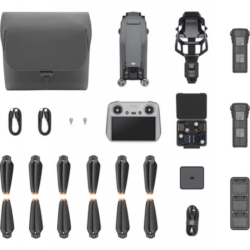 DJI Mavic 3 Pro - Fly More Combo - w/ DJI RC Smart Controlle