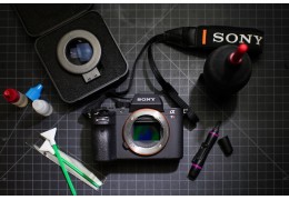 Waarom het Belangrijk is om je Camera en Lenzen te Laten Schoonmaken na of voor een Vakantie