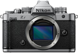 Nikon Z f Body zilver