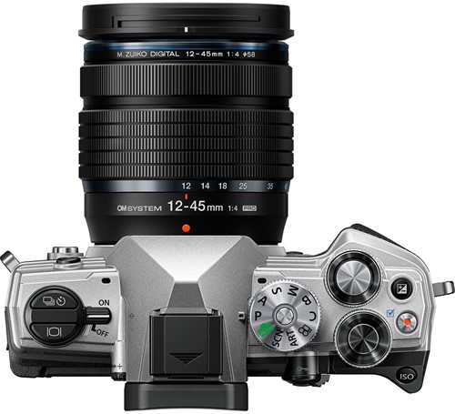 OM SYSTEM OM-5 + M.Zuiko Digital ED 12-45mm F4 Pro zilver-2