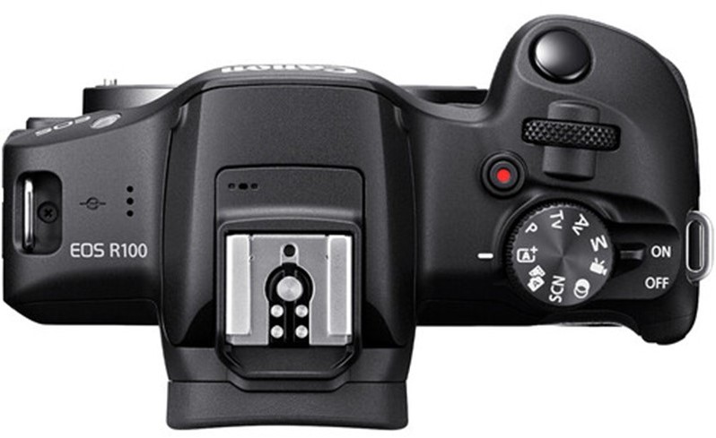 Canon EOS R100 + RF-S 18-150mm F3.5-6.3 IS STM Foto-Groep