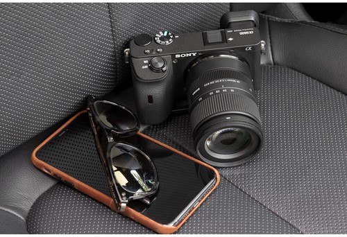 Sigma 18-50mm f/2.8 DC DN (C) RF