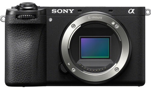 Sony A6700 + 18-135mm + Tamron 70-300 mm-2